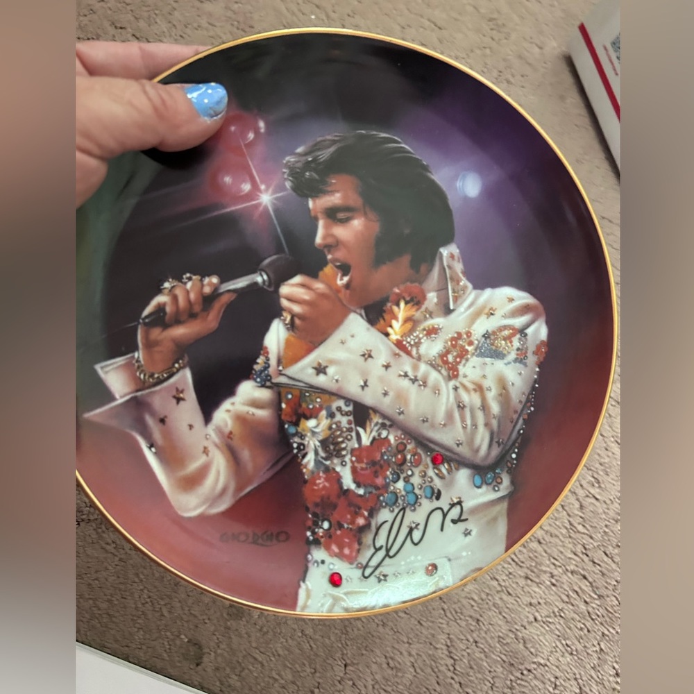 Elvis Presley collectors plane numbered
